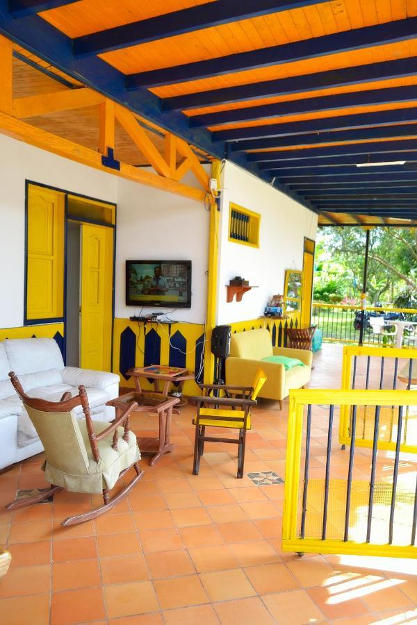 Casa Finca Villa Luz A 800 Mts Del Parque Del Cafe Монтенегро Екстер'єр фото